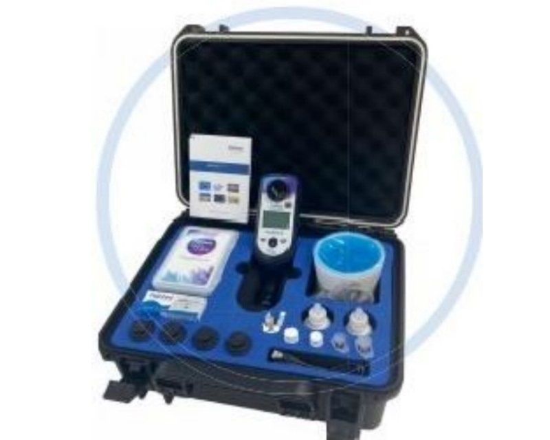 Lumiso Pooltest6 型泳池水质分析仪